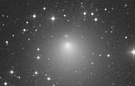 Вращение кометы Энке вокруг Солнца